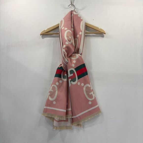 Gucci <AUTHENTIC>Gucci Scarf - Picture 4 of 5
